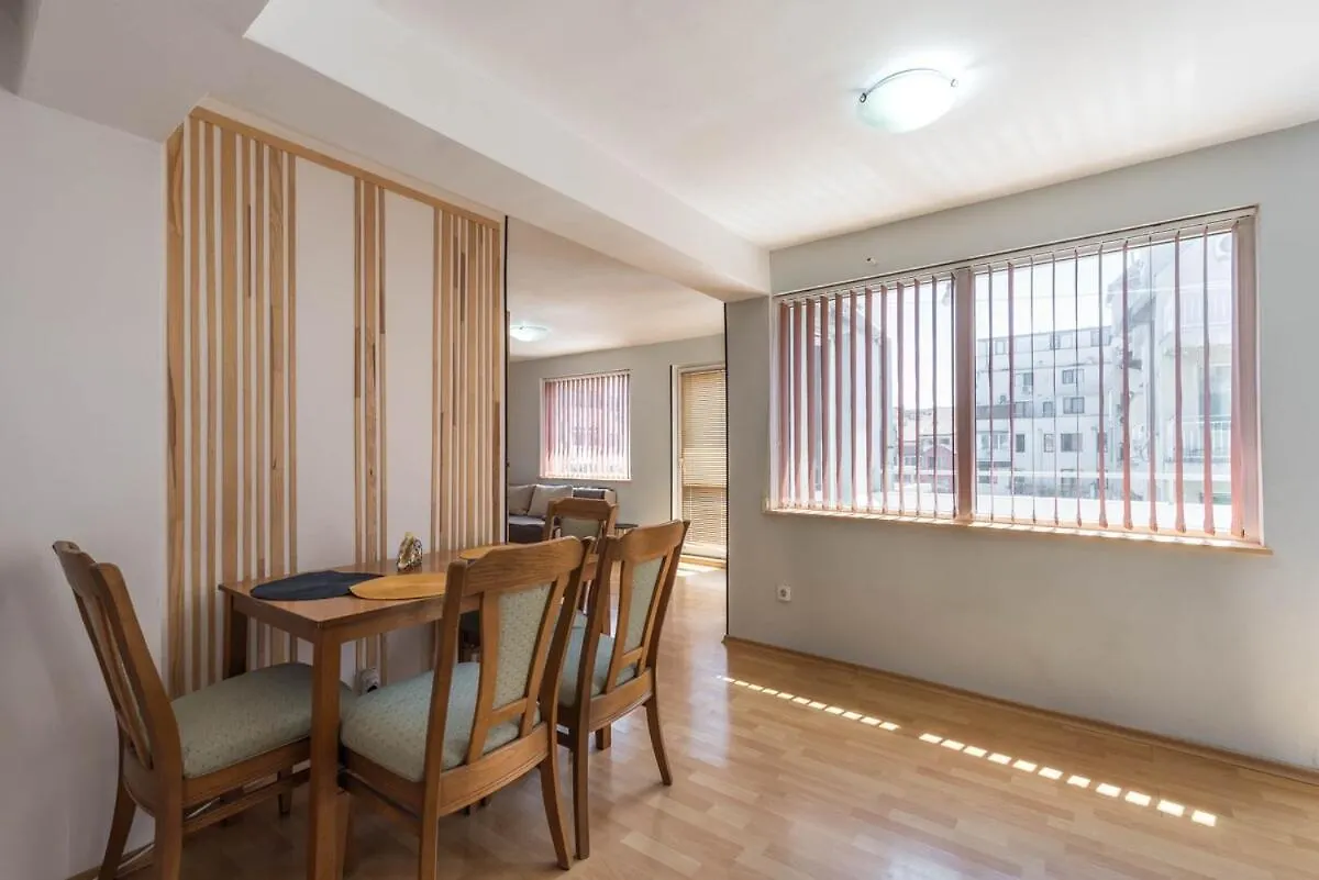 Cozy Space Near Grand Mall Varna 0*,  Bulgaria